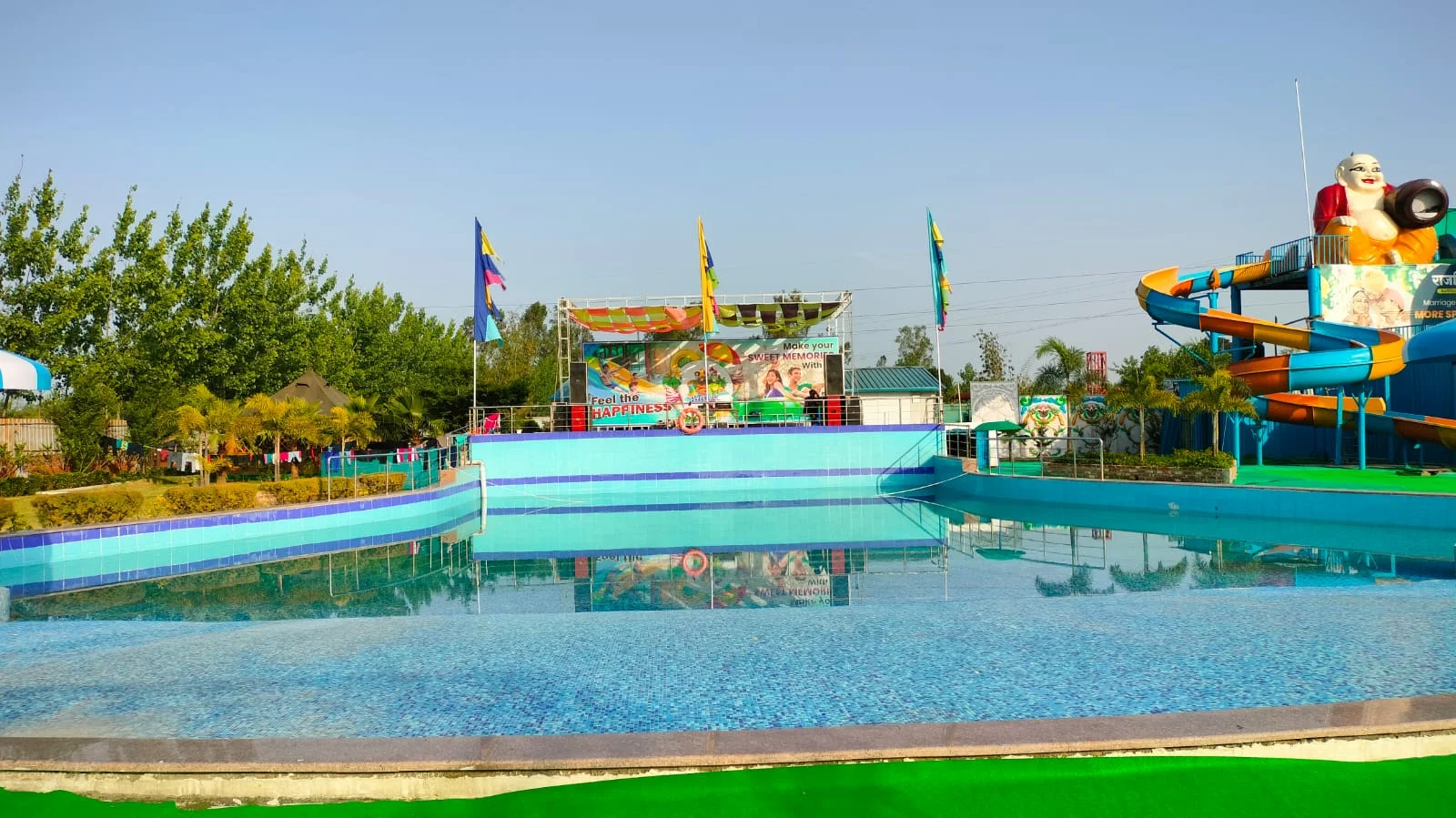 Commercial Pool